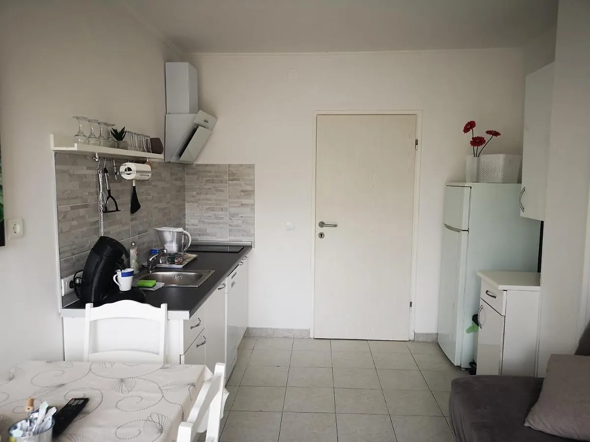 Chillout Apartments With Pool Patricia 0*, Fazana