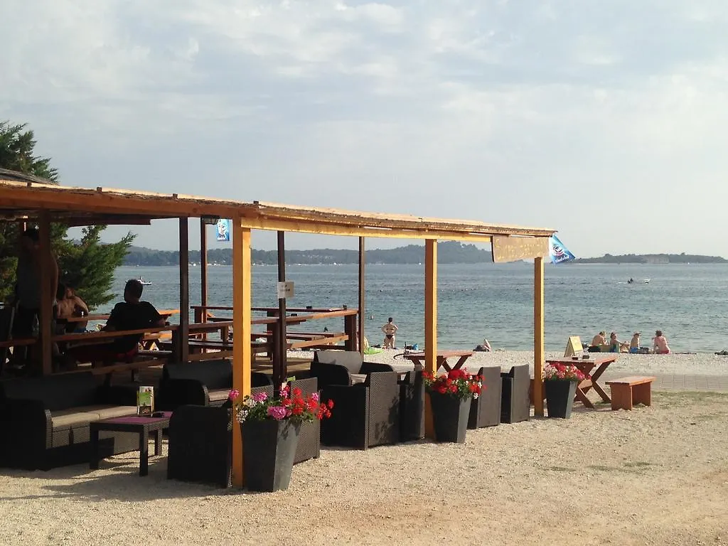 Chillout Apartments With Pool Patricia Croatia